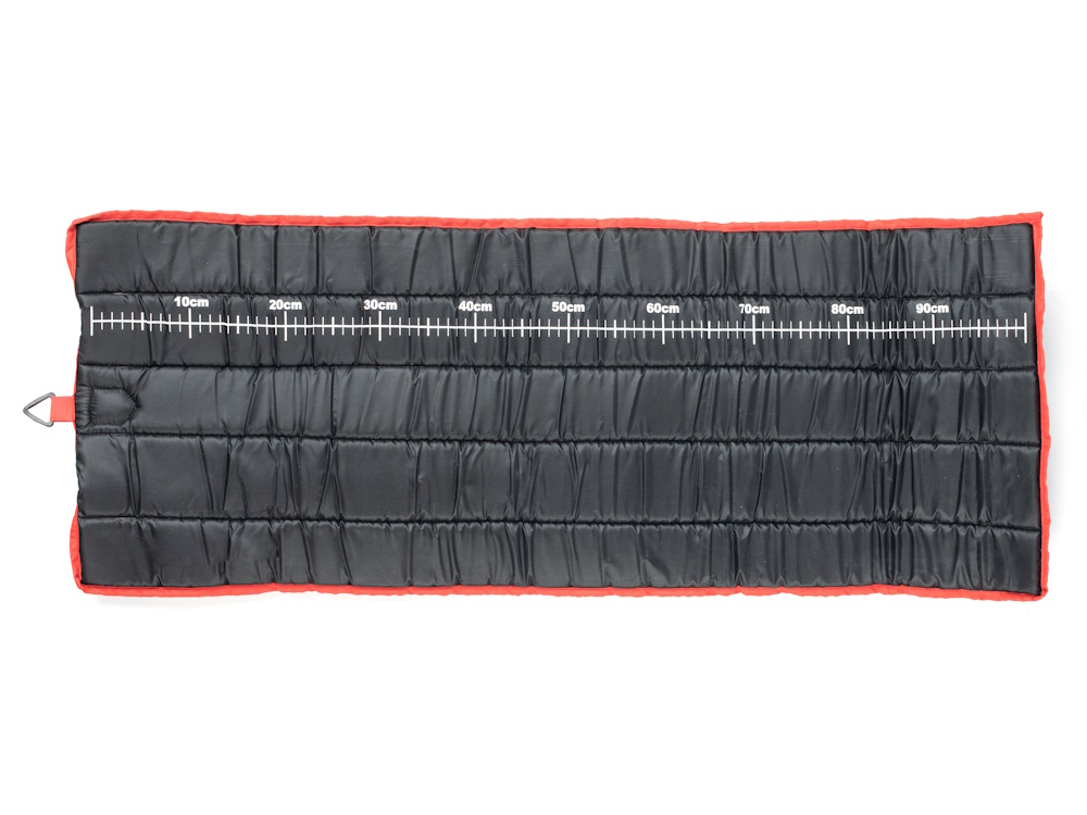 Tapis De Pêche Crochet Senshu Avec Ruban à Mesurer - 130x30cm, Noir, Idéal Pour La Pêche Aux Prédateurs